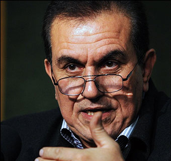 مسئولان استانی درک درستی از بحران آتش سوزی ندارند/ وظیفه ما خاموش کردن آتش و مقابله با سیل نیست